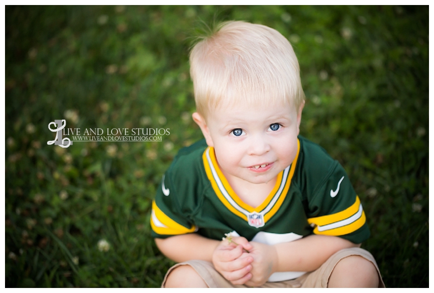 plymouth-minneapolis-mn-child-and-family-photographer_0002.jpg