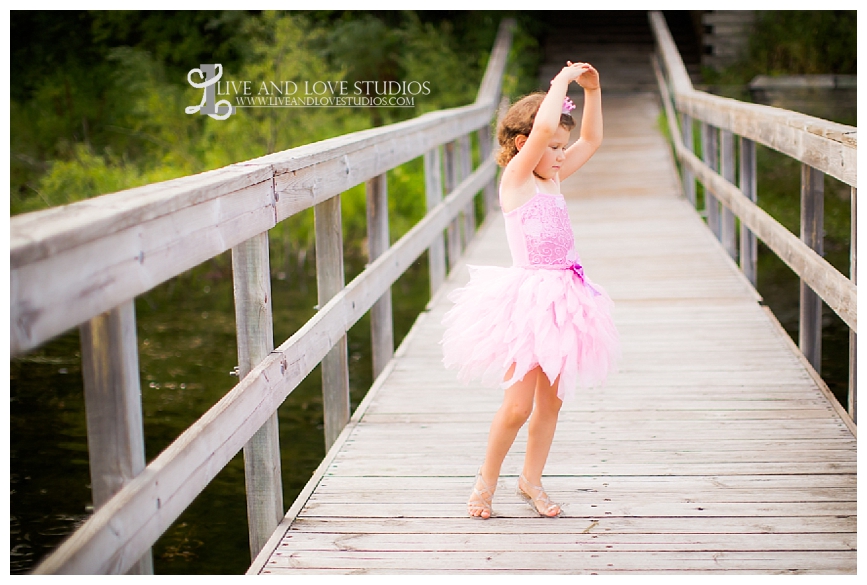 st-paul-eagan-mn-family-child-beach-photography_0003.jpg