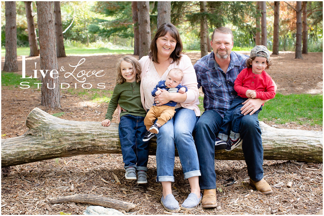 Little Bear Creek Ranch Extended Fall Family Session — Jen Peterson  Photography